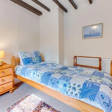 3 Bed In Oc-w009