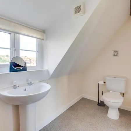3 Bed In Oc-w009 * 惠特比